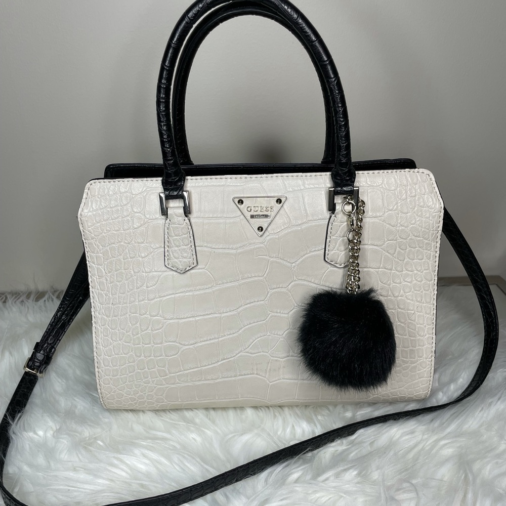 Guess purse